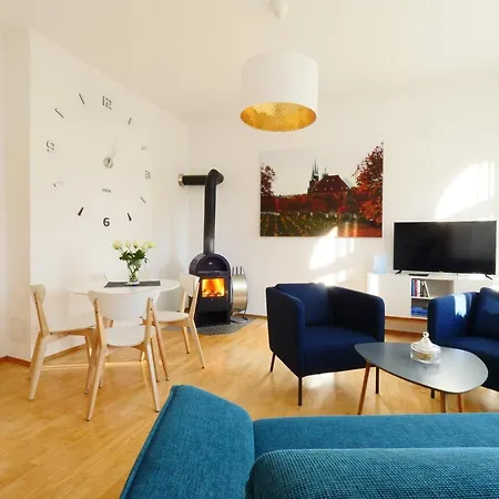 3 Raum-Wohnung mit Blick auf die Zitadelle Petersberg - DIREKT am BUGA-Gelände 2021 Erfurt Exterior foto