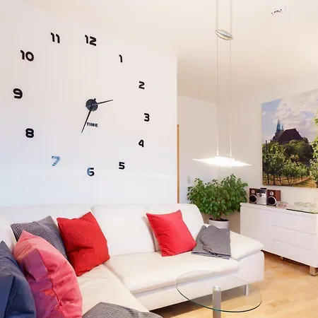 3 Raum-Wohnung mit Blick auf die Zitadelle Petersberg - DIREKT am BUGA-Gelände 2021 Erfurt Exterior foto