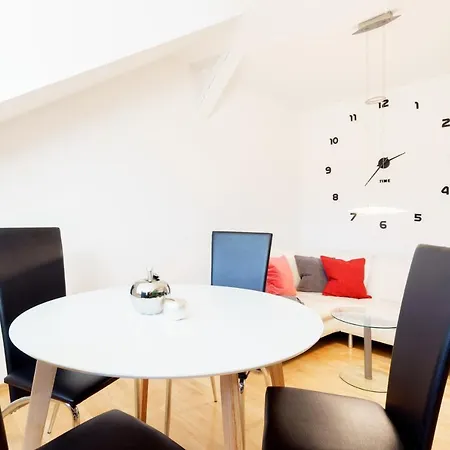 3 Raum-Wohnung mit Blick auf die Zitadelle Petersberg - DIREKT am BUGA-Gelände 2021 Erfurt Exterior foto